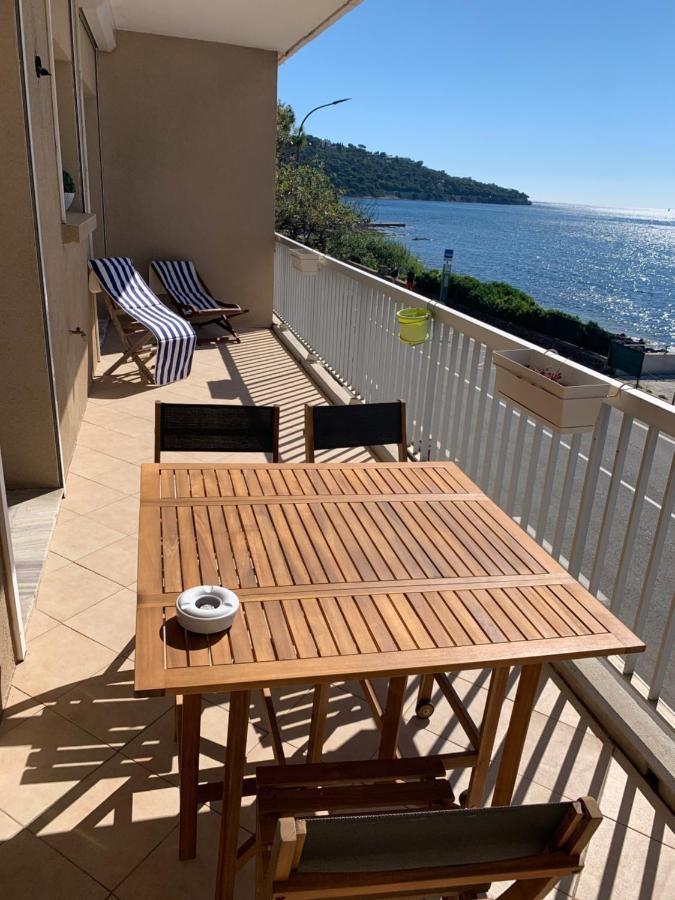 Le Latania Apartment Сен Максим Екстериор снимка